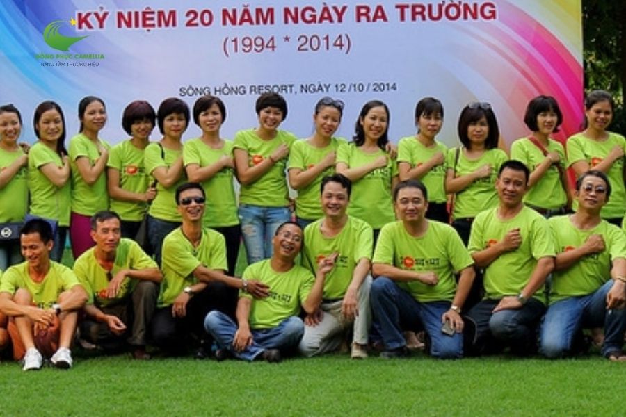 Thiết kế áo phông cổ tròn